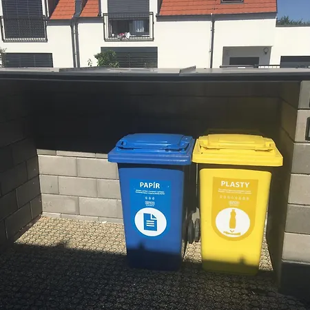 Vilabyt Se Zahradkou A Vyhledem Na Zamek Mikulov Exterior photo